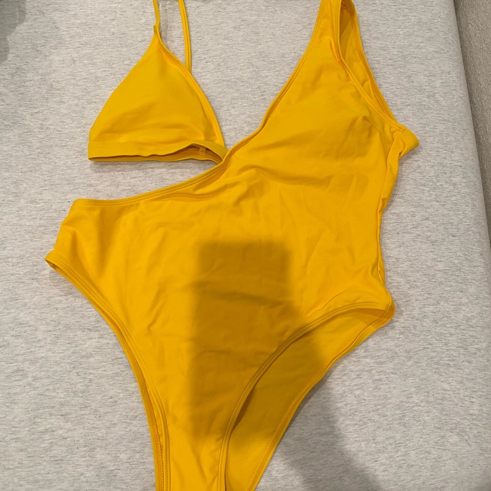 Matte Collection Swim Suit. Never Worn. Matte collection tags intact. Size XL